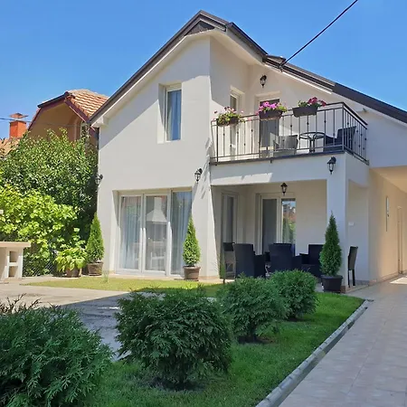 Kuca Ema Villa Belgrade