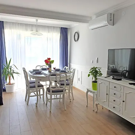 Villa Kuca Ema Belgrade